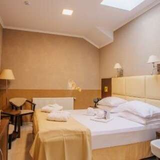 Гостиница Элиза ИНН Зеленоградск Мансардный (подходит для гостей с ограниченными физическими возможностями)-3