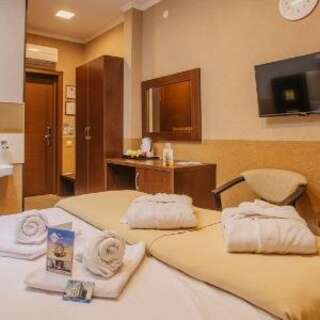 Гостиница Элиза ИНН Зеленоградск Мансардный (подходит для гостей с ограниченными физическими возможностями)-6