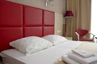 Гостиница Элиза Инн Зеленоградск Стандартный двухместный номер с 1 кроватью или 2 отдельными кроватями-1